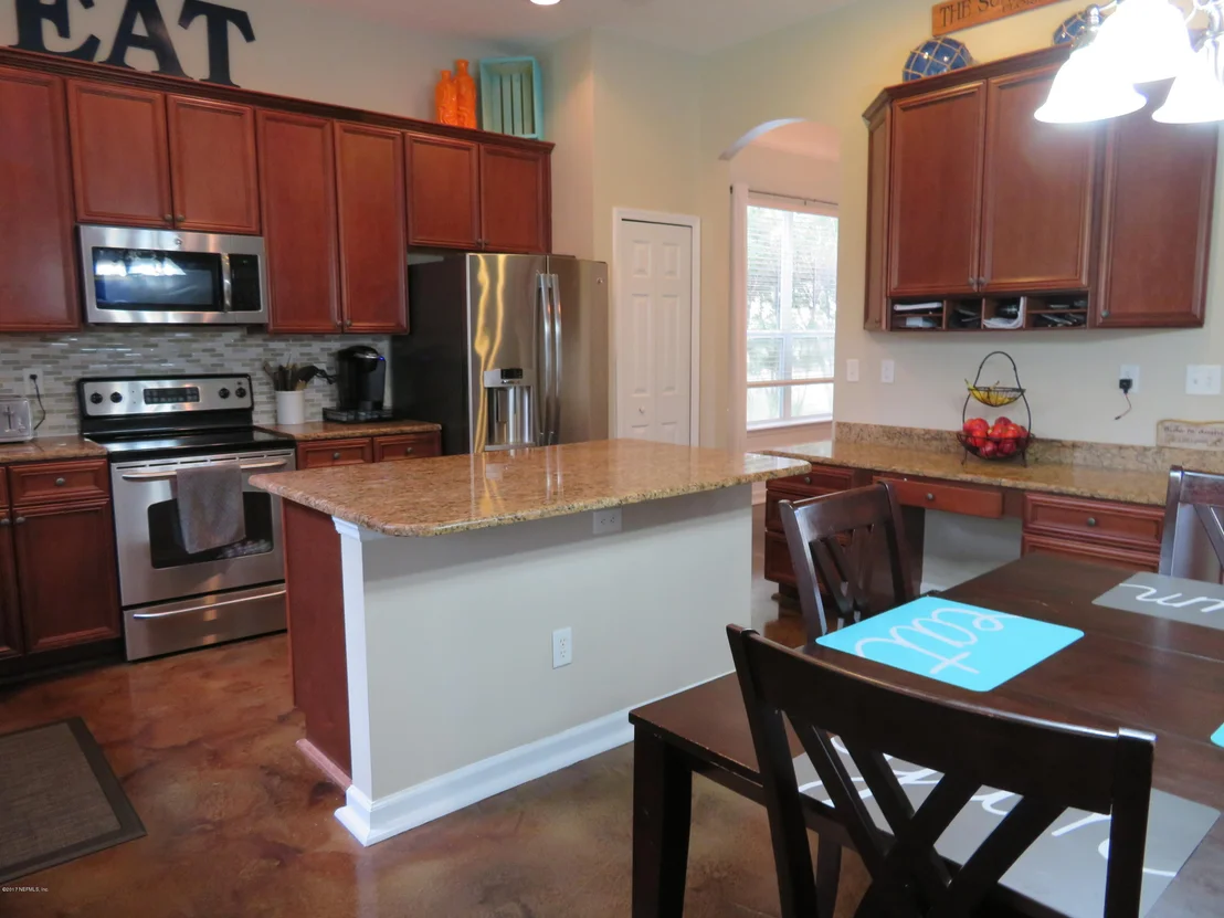 Photo of 113 CASTLEGATE Lane