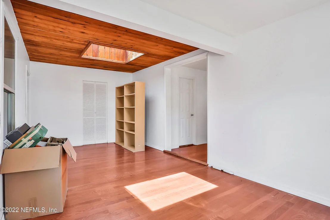 Photo of 7739 PINNACLE Drive