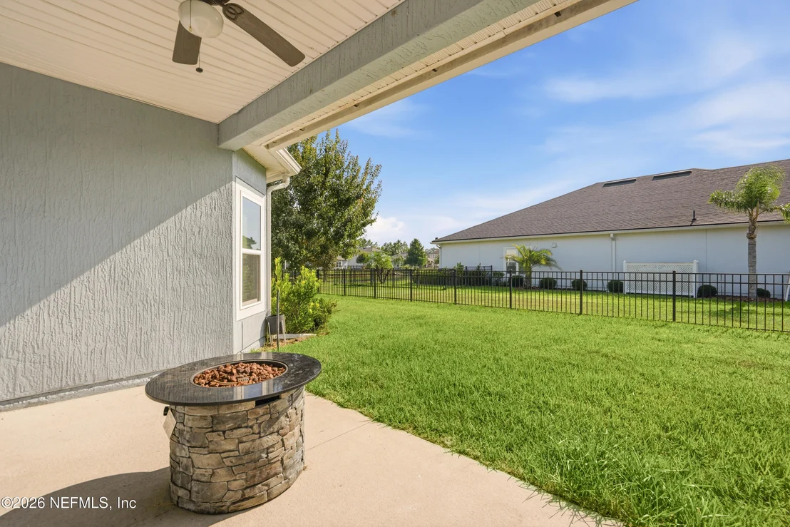 Photo of 223 MEADOW CROSSING Drive