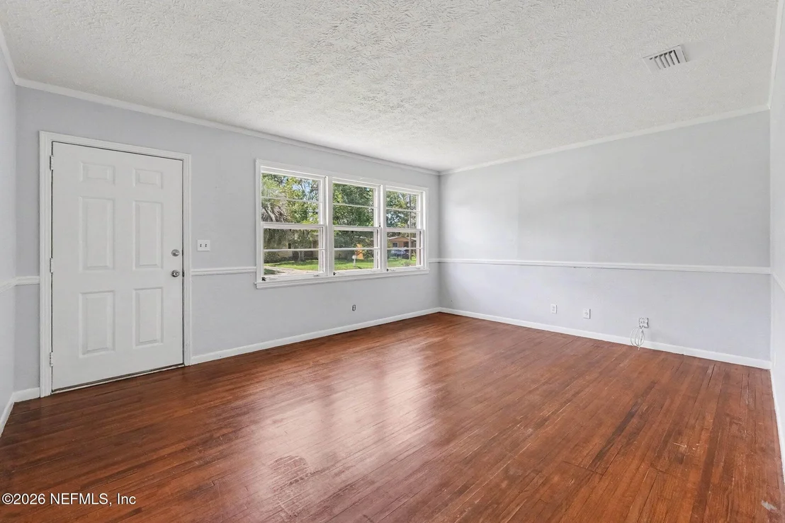 Photo of 6159 AUTLAN Drive