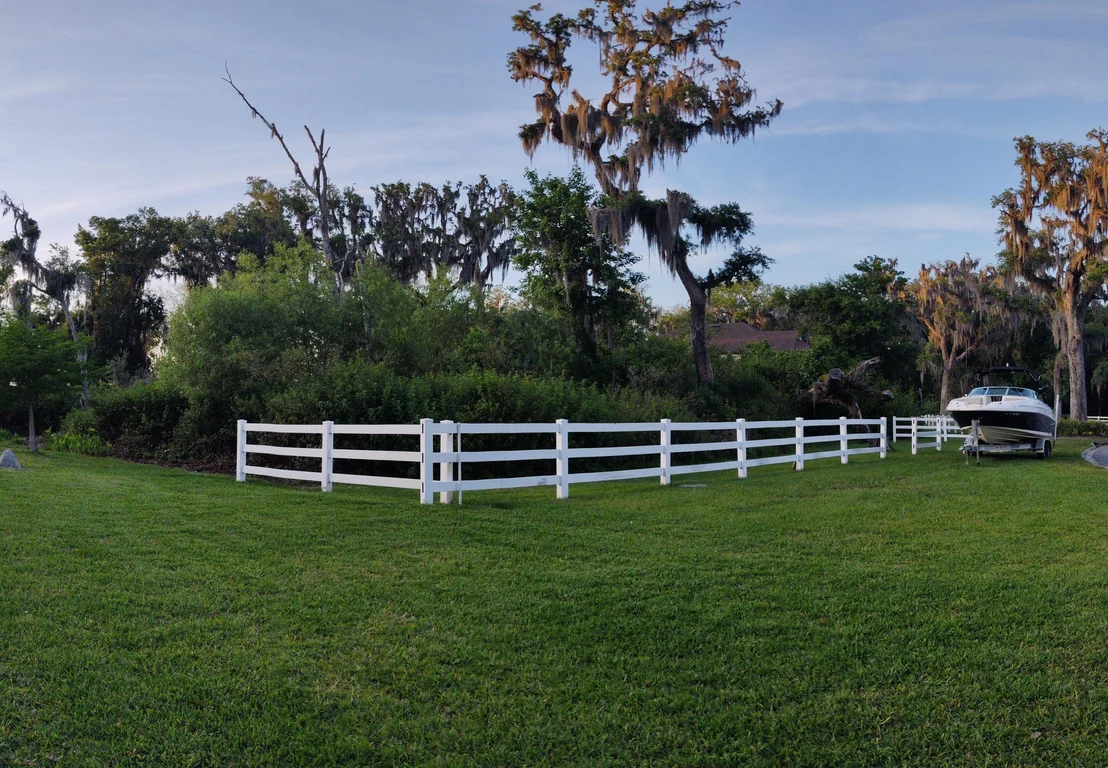 Photo of 8541 BEVERLY Lane