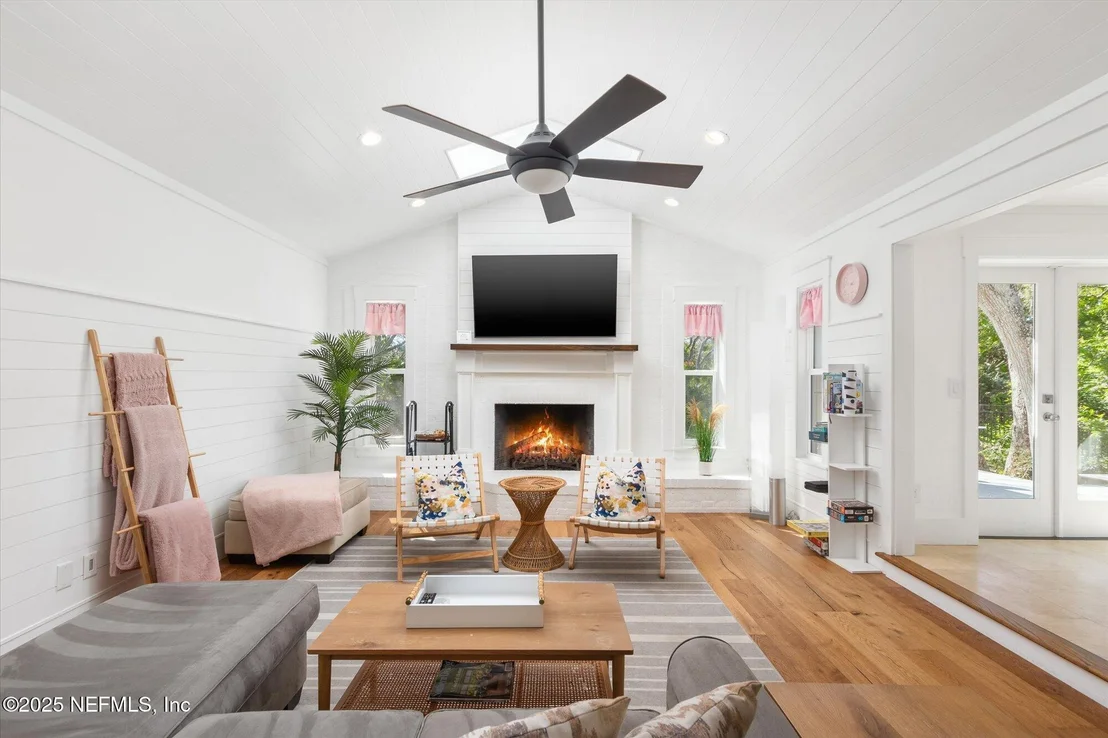 Photo of 415 TWENTY-THIRD Street