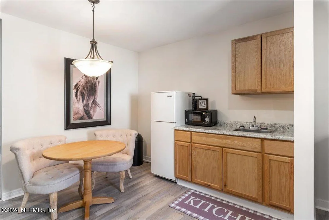 Photo of 3501 STATE ROAD 21