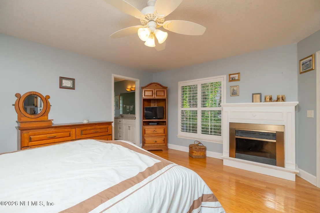 Photo of 145 WHISPERING OAKS Circle
