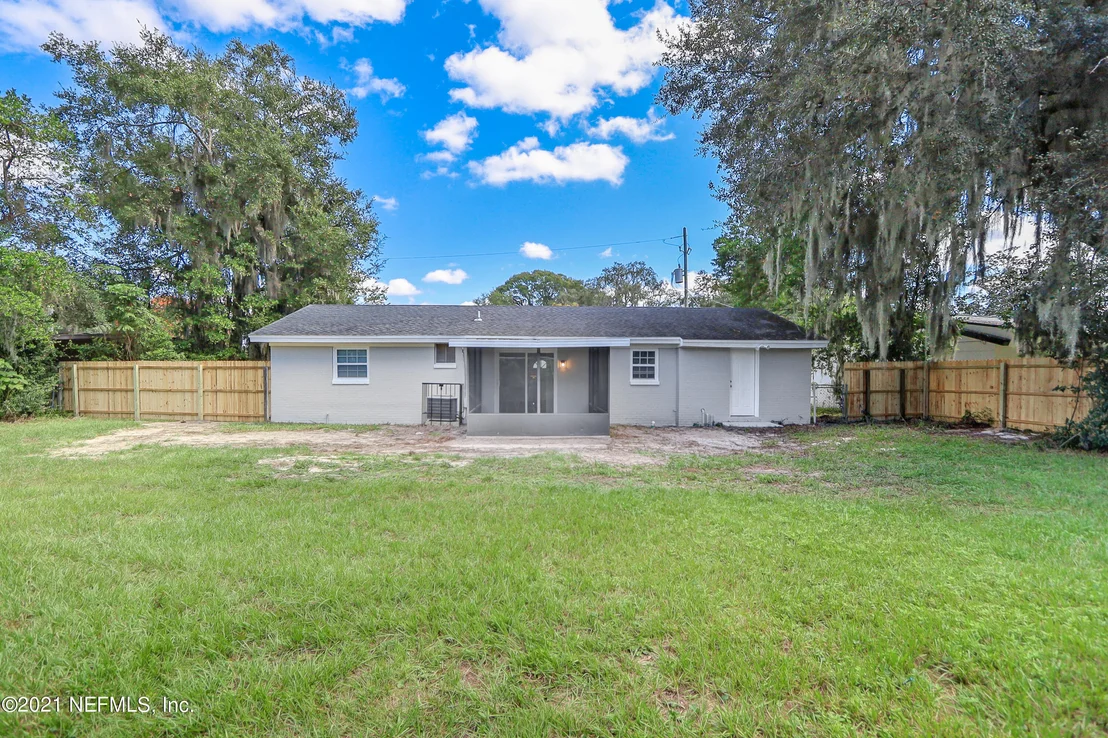 Photo of 10630 DODD Road