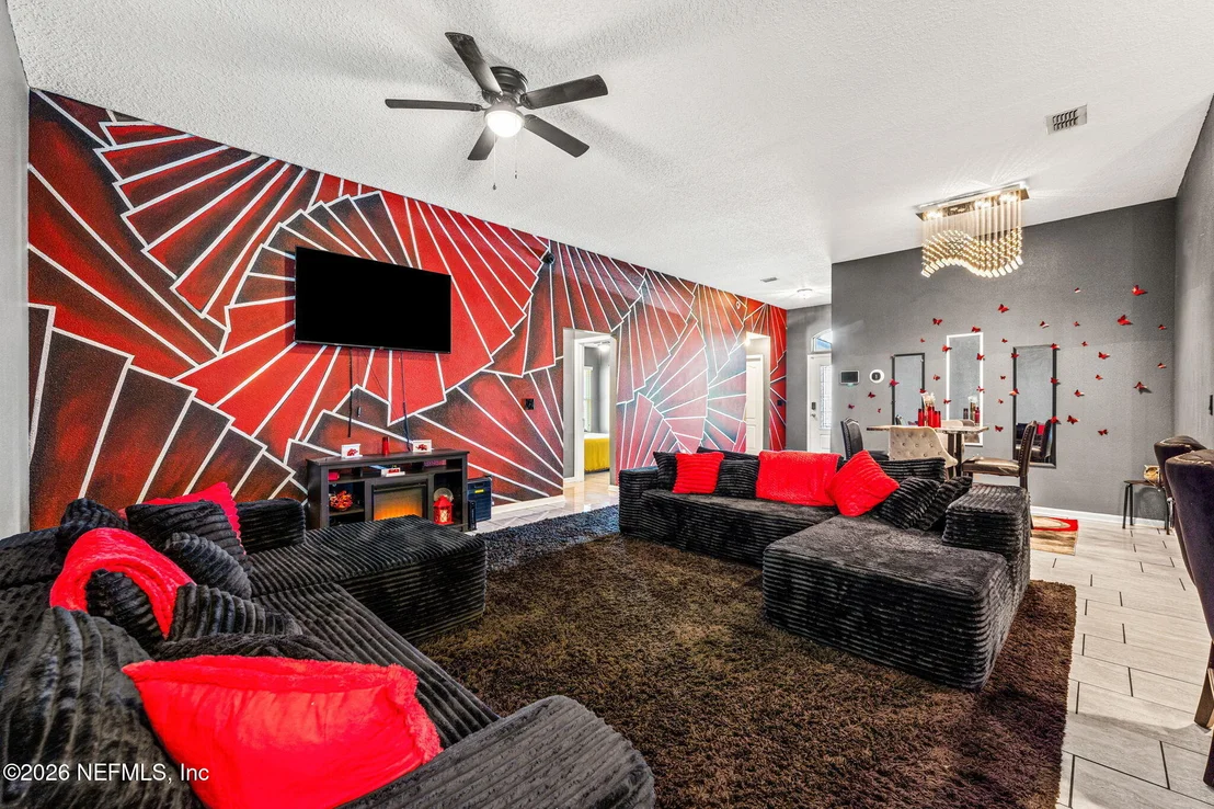 Photo of 5754 ROYALTY Road