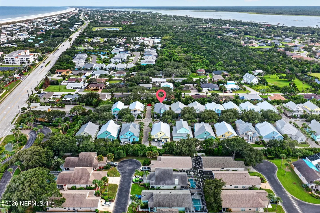 Photo of 117 ISLAND COTTAGE Way