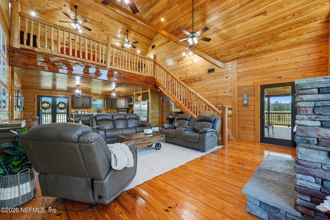 Photo of 3938 SUNSET SKY Road