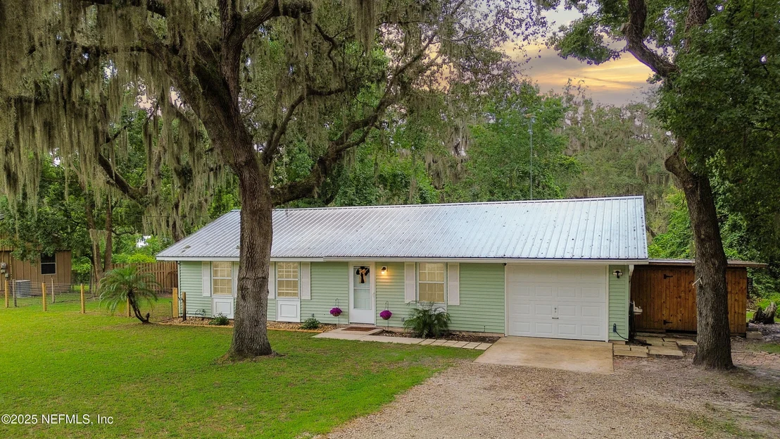Photo of 112 RIVER RD Drive