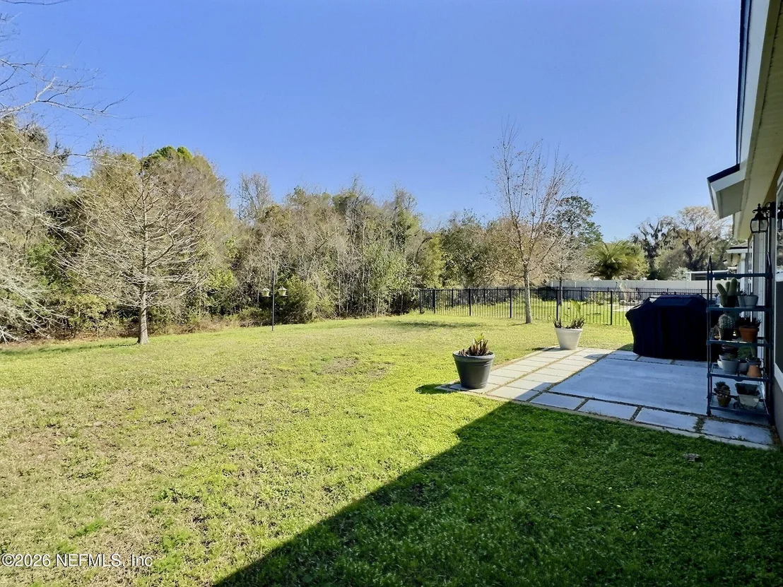 Photo of 465 HARLEY Drive