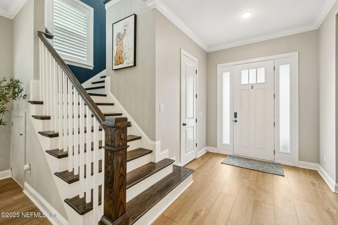 Photo of 62 PARKBLUFF Circle