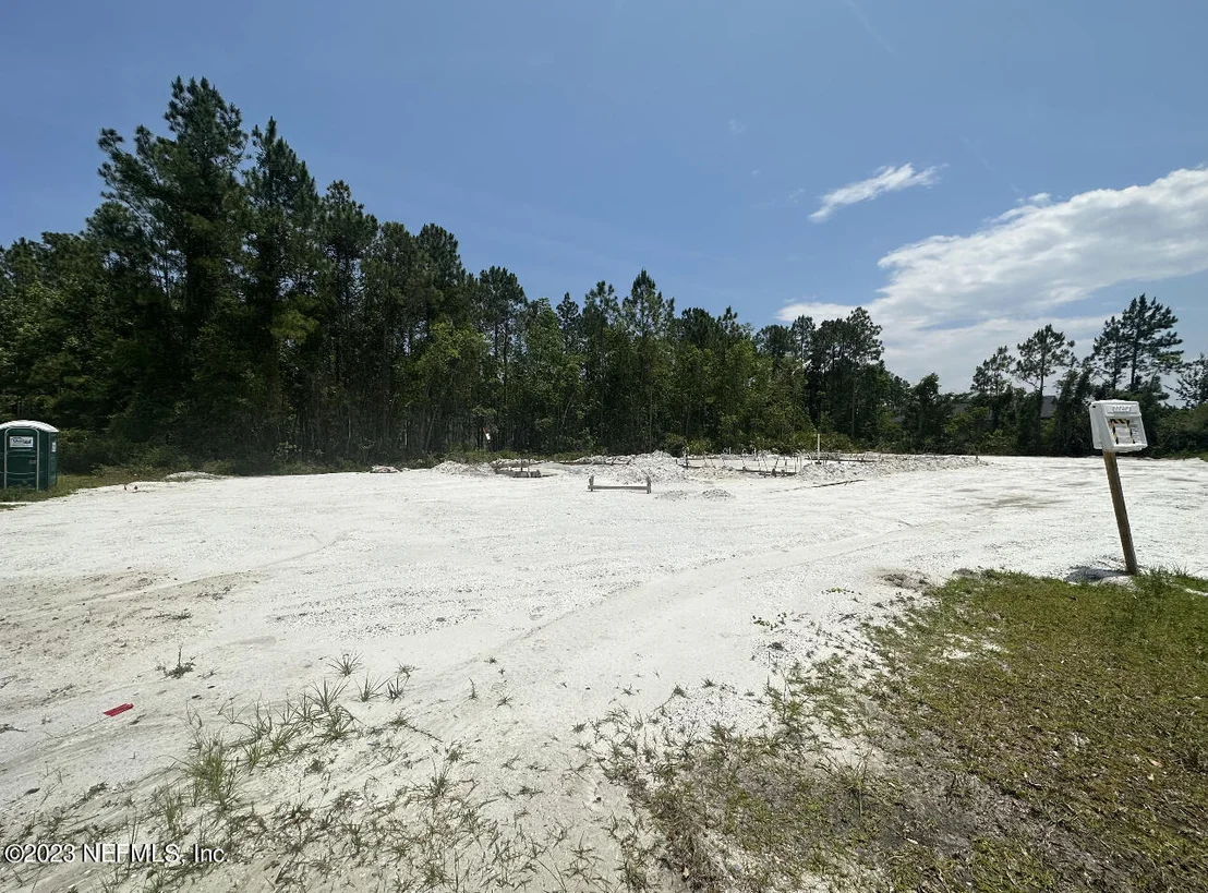 Photo of 212 N PRAIRIE LAKES Drive