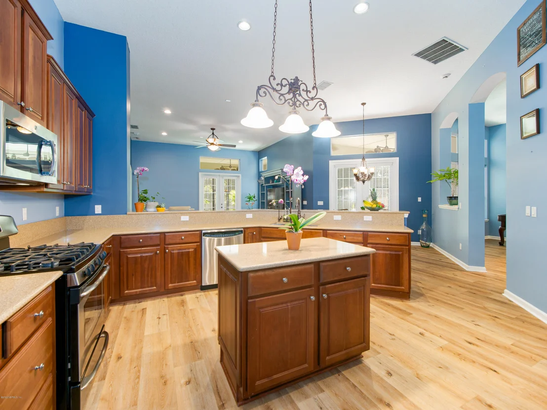 Photo of 14338 BIG SPRING Street