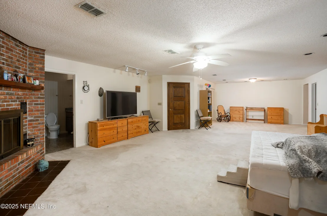 Photo of 188 ESTATES Drive