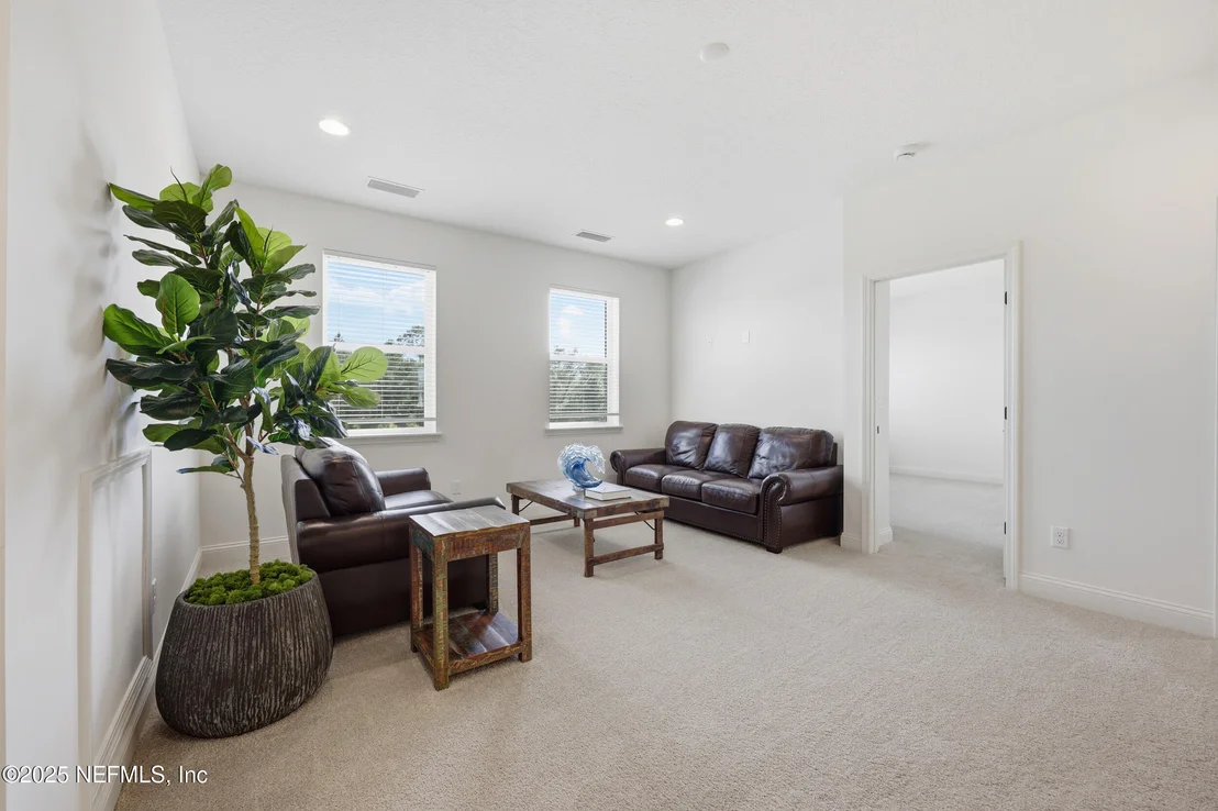 Photo of 75 YORKSHIRE Drive