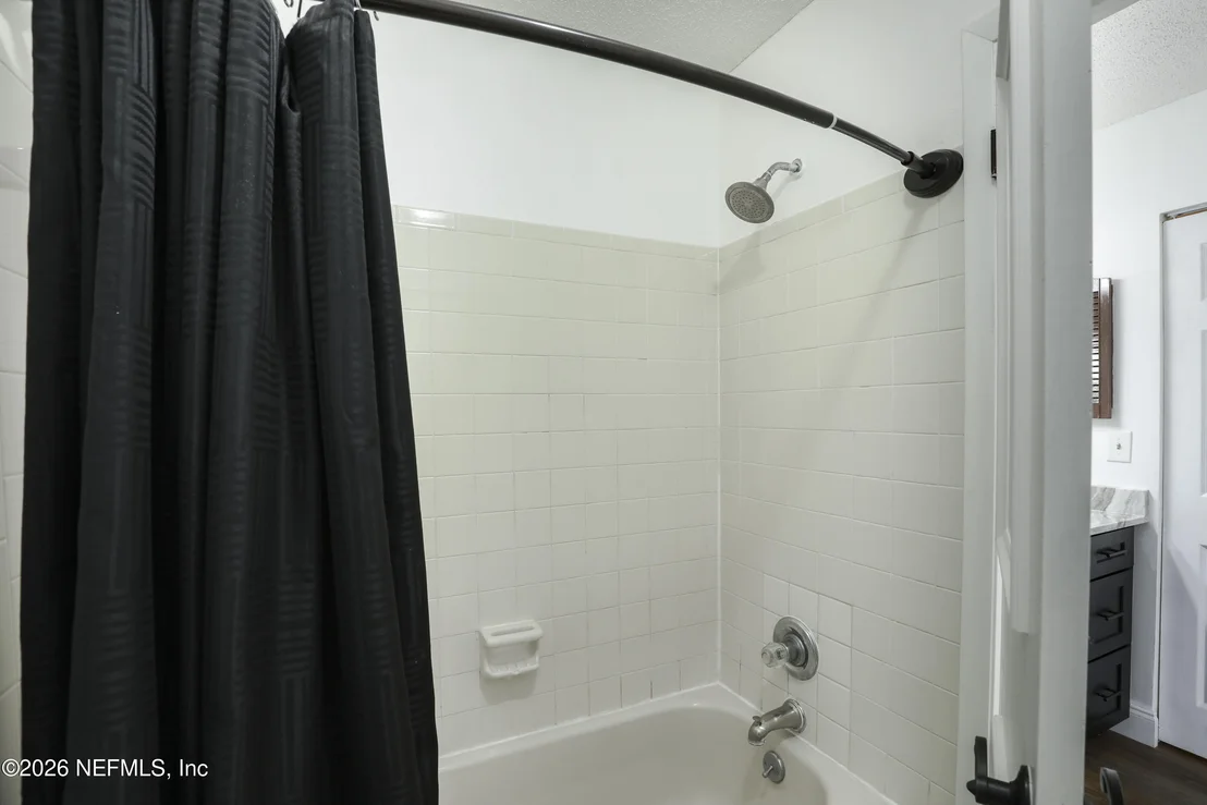 Photo of 111 LOBELIA Road