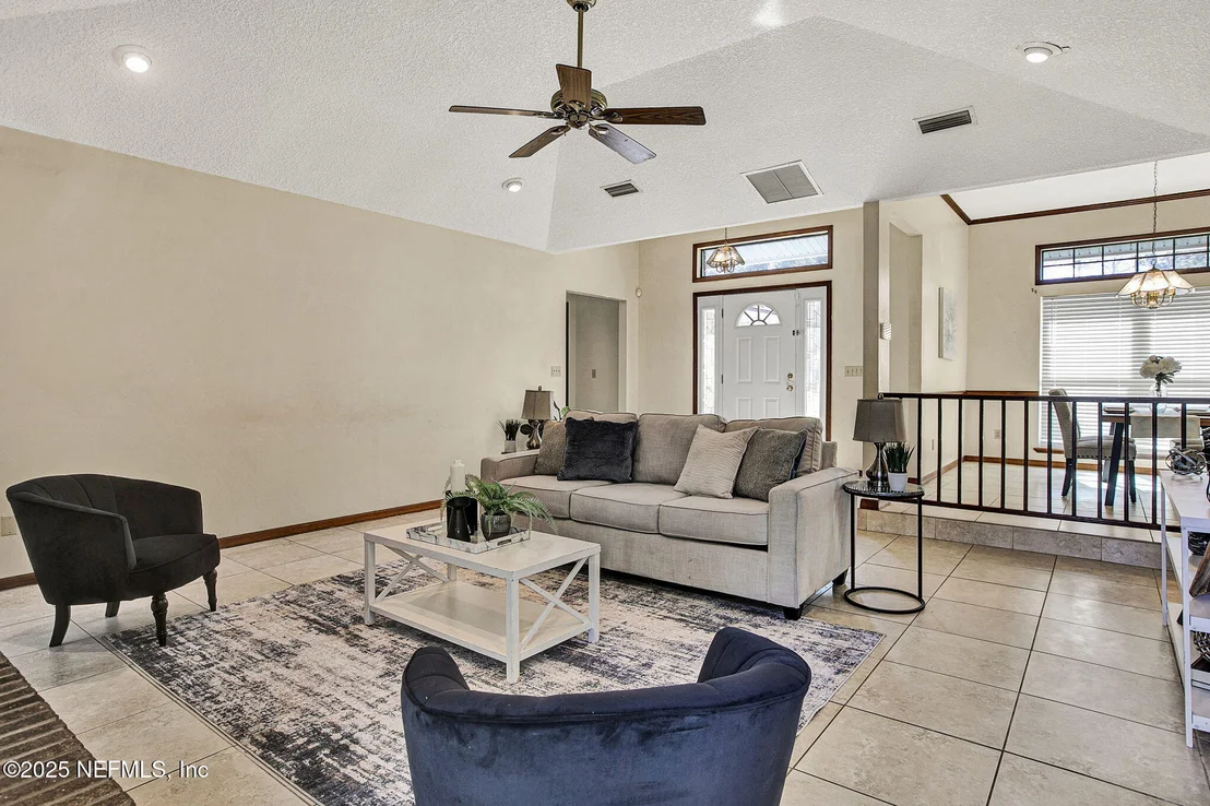 Photo of 2853 PERCY Road