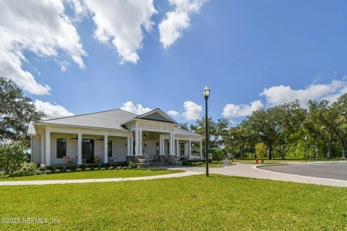 Photo of 182 MYRTLE OAK Court