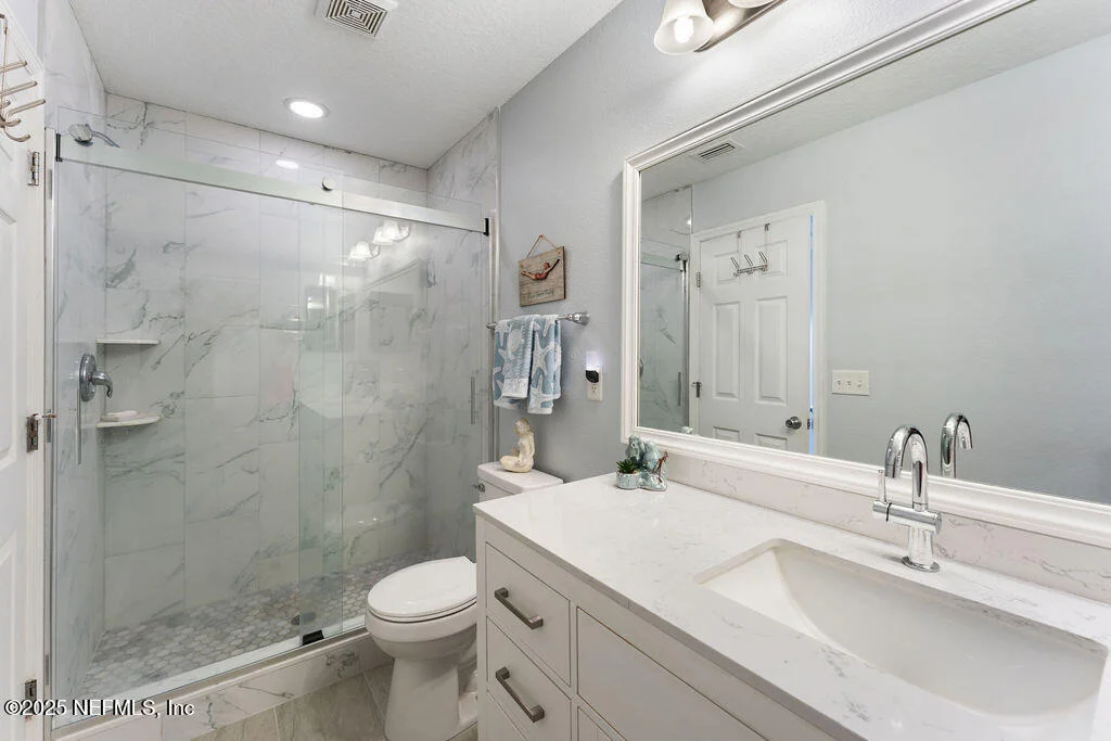 Photo of 205 ISLANDER Drive