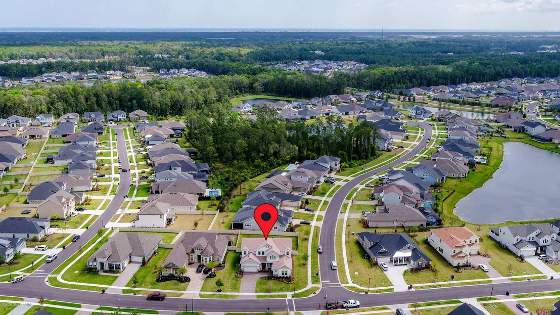 Photo of 386 OUTLOOK Drive