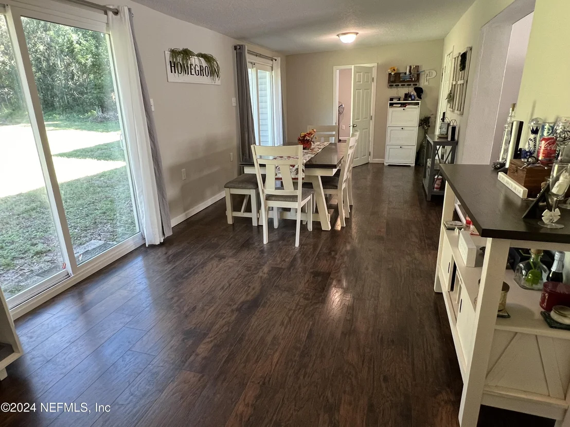Photo of 5519 RIVER FOREST Drive