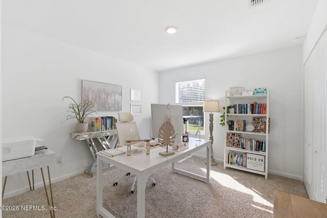 Photo of 981 ORELLANA Road