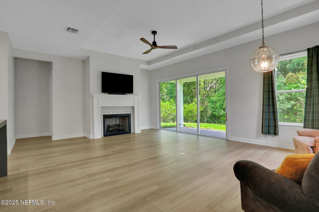 Photo of 10149 FILAMENT Boulevard