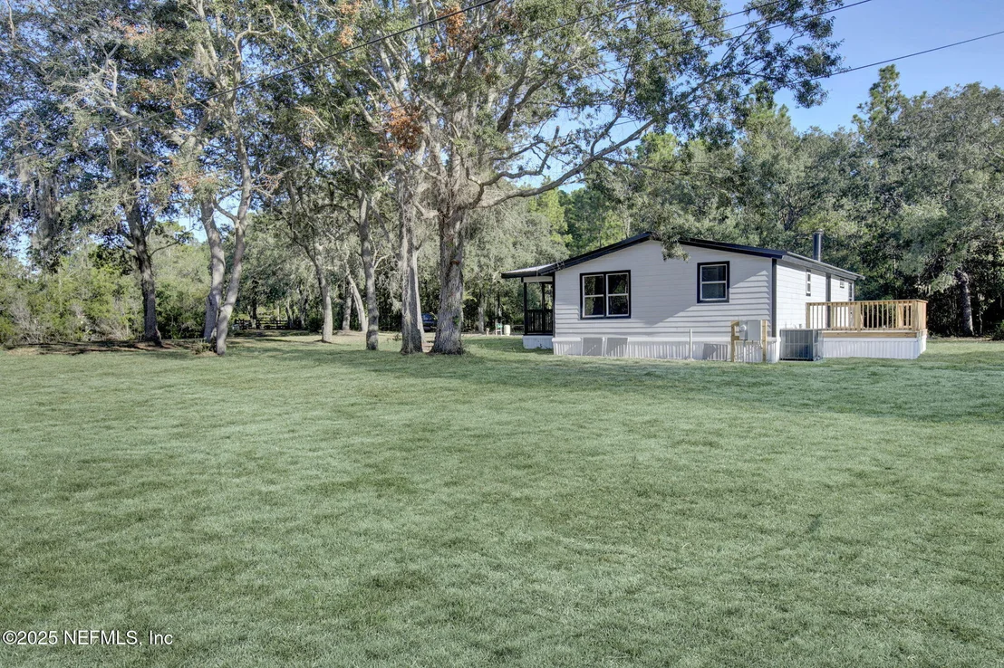 Photo of Unit 0 at 392 FOXTAIL Avenue