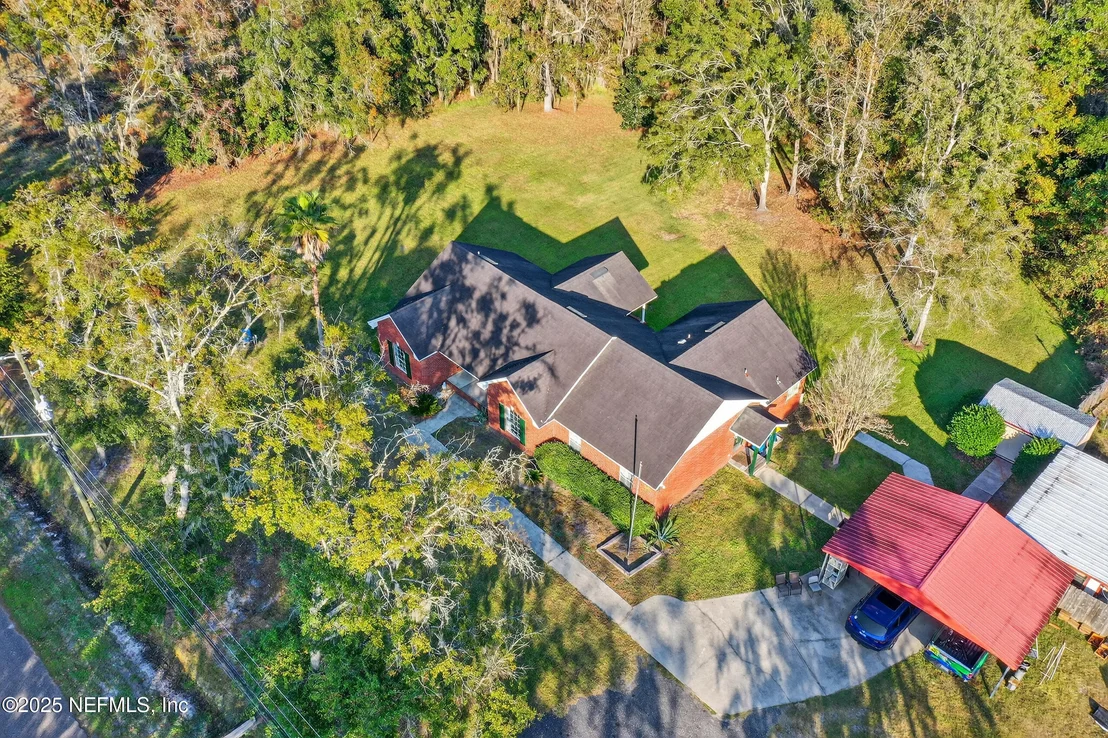 Photo of 11319 SIMMONS Road