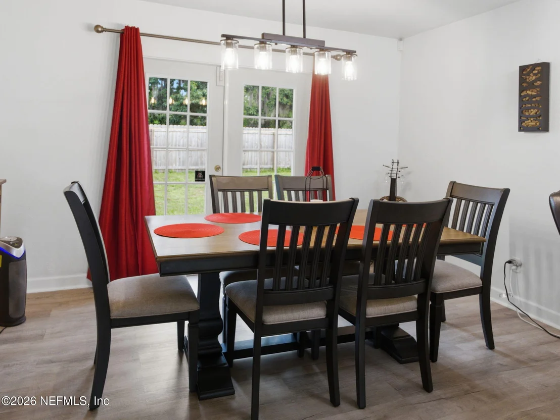Photo of 334 7TH Way