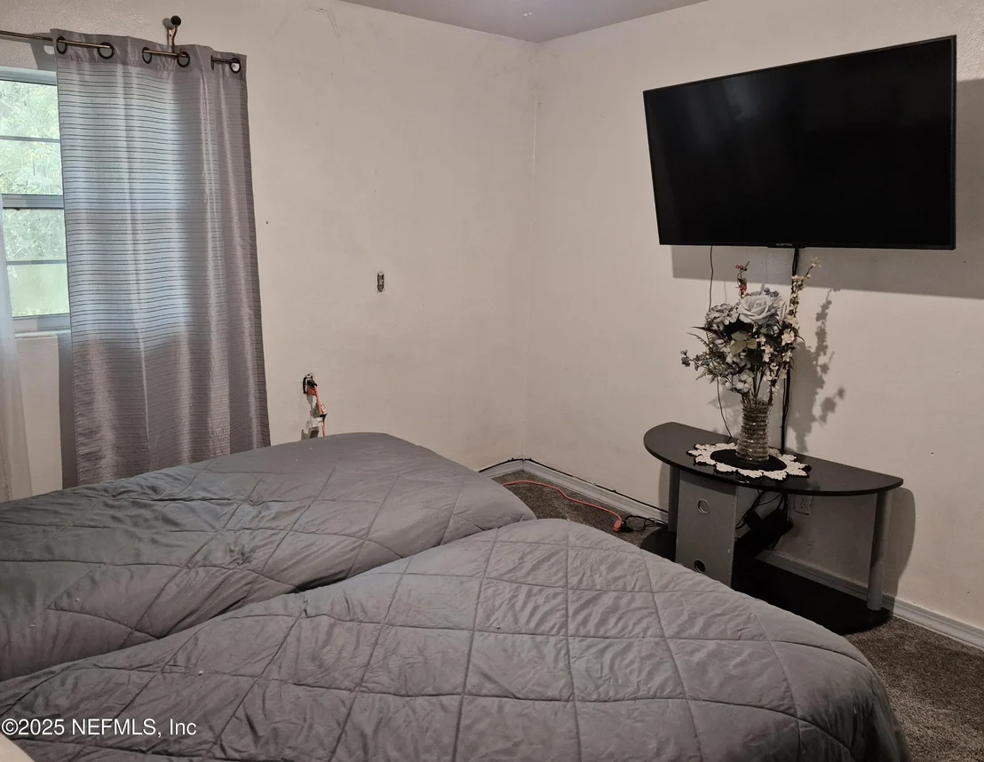 Photo of 282 BYRD Road