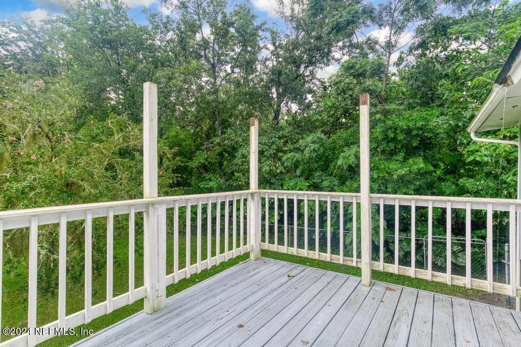 Photo of 1221 MORGANA Road