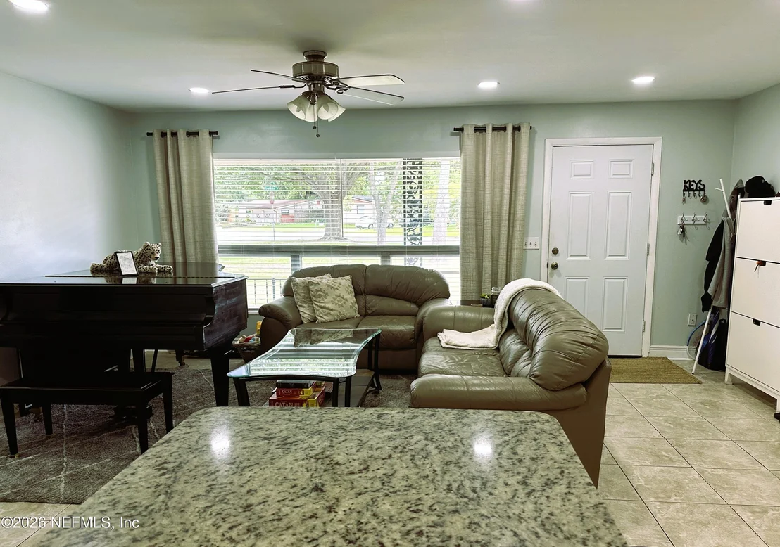 Photo of 11639 MARINA Drive