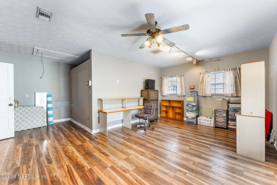 Photo of 7307 MAPLE TREE Drive