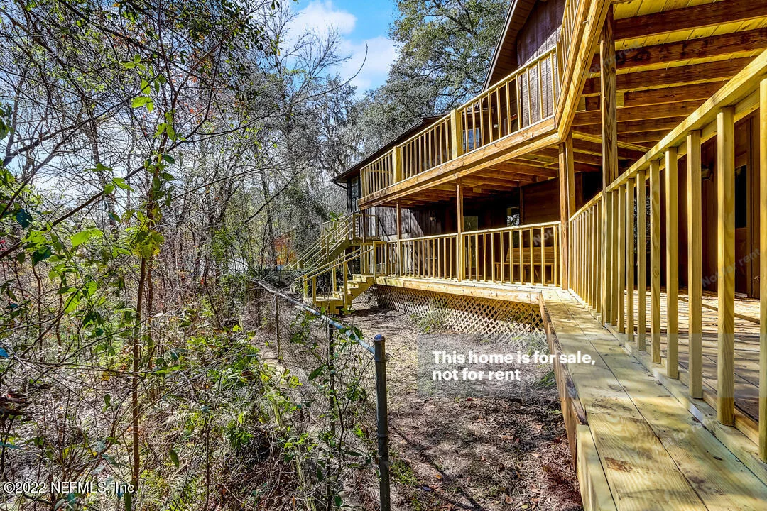Photo of 4100 HONEYSUCKLE Circle