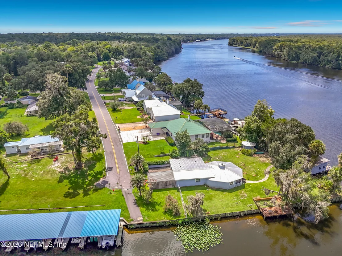 Photo of 129 RIVER Road