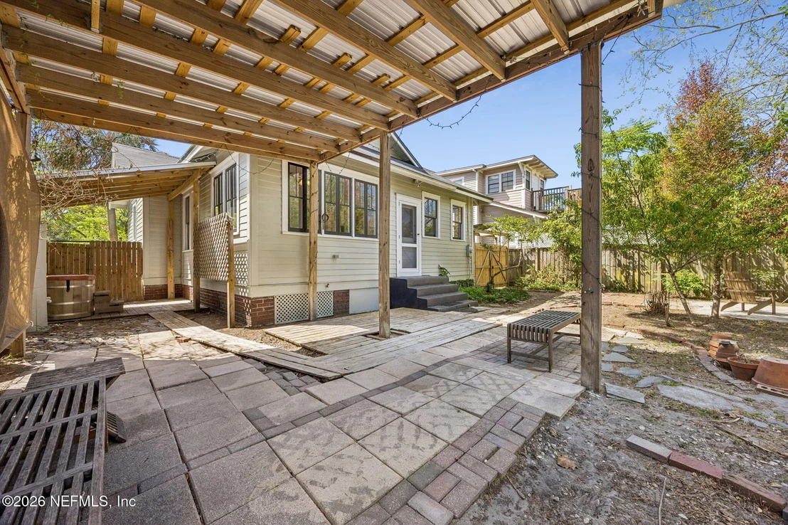 Photo of 2157 ERNEST Street