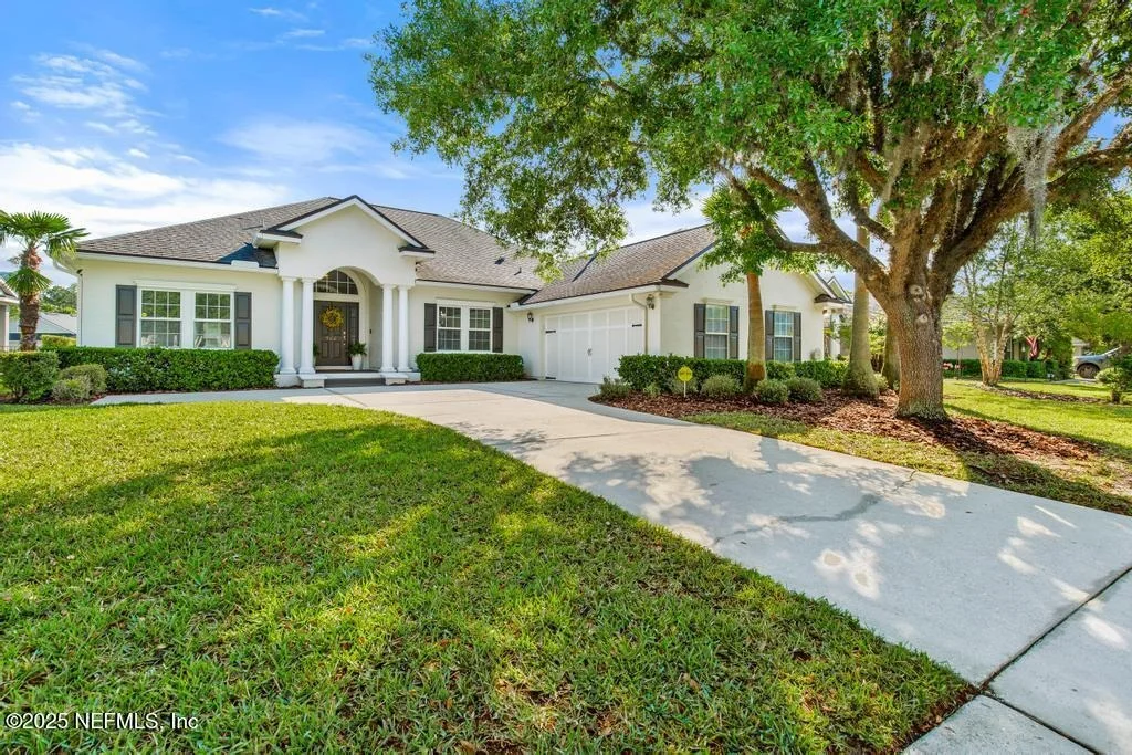 Photo of 902 EAGLE POINT Drive