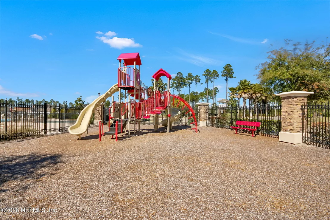 Photo of 95237 PERIWINKLE Place