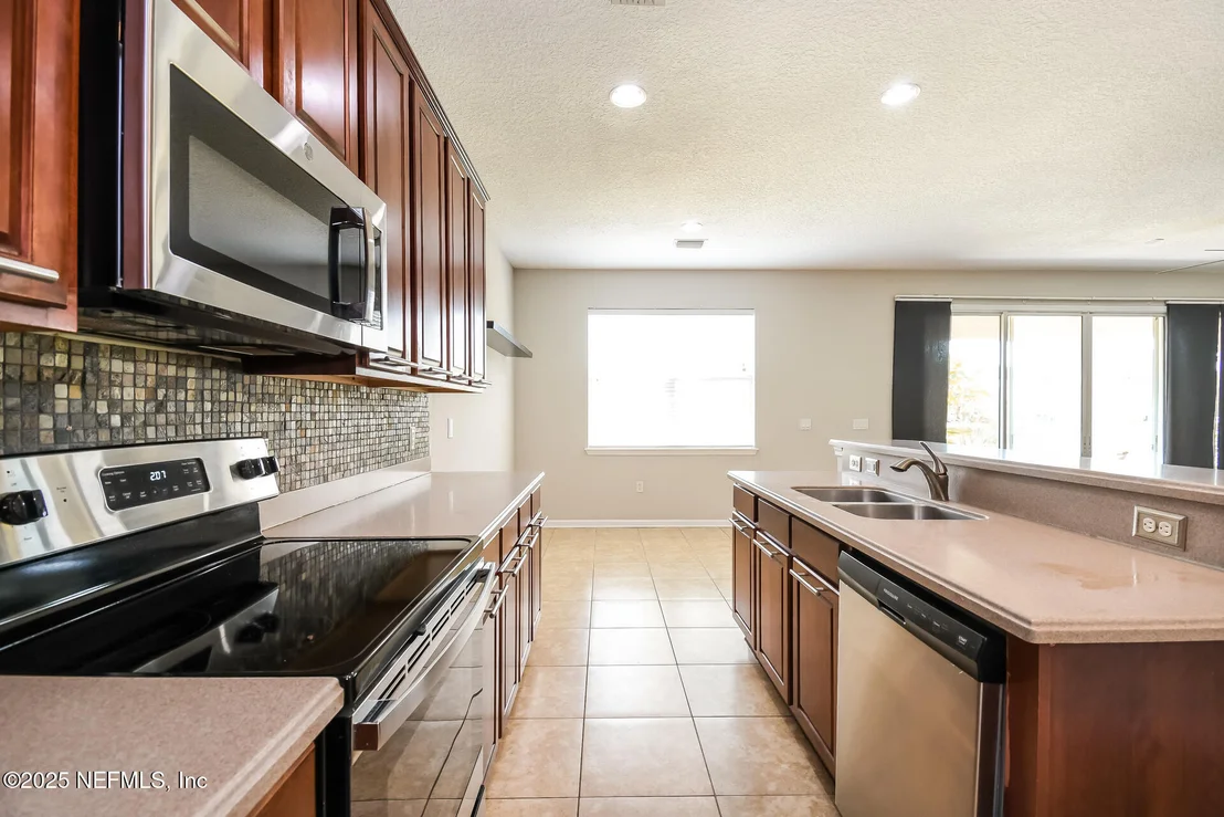 Photo of 8333 HIGHGATE Drive