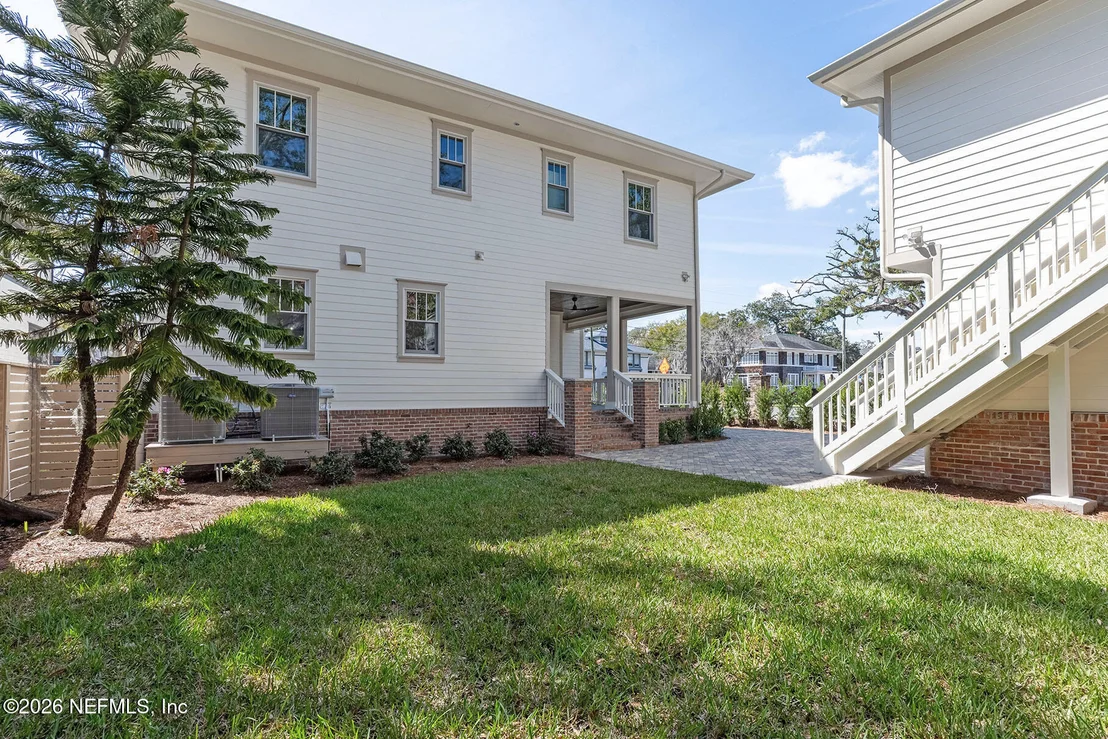 Photo of 1829 POWELL Place