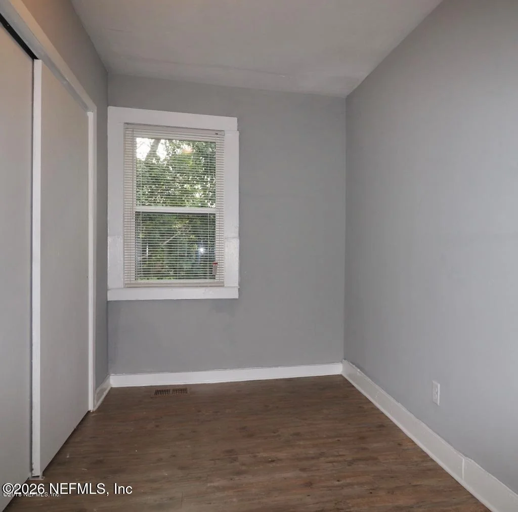 Photo of 5779 SW CARVER Circle SW