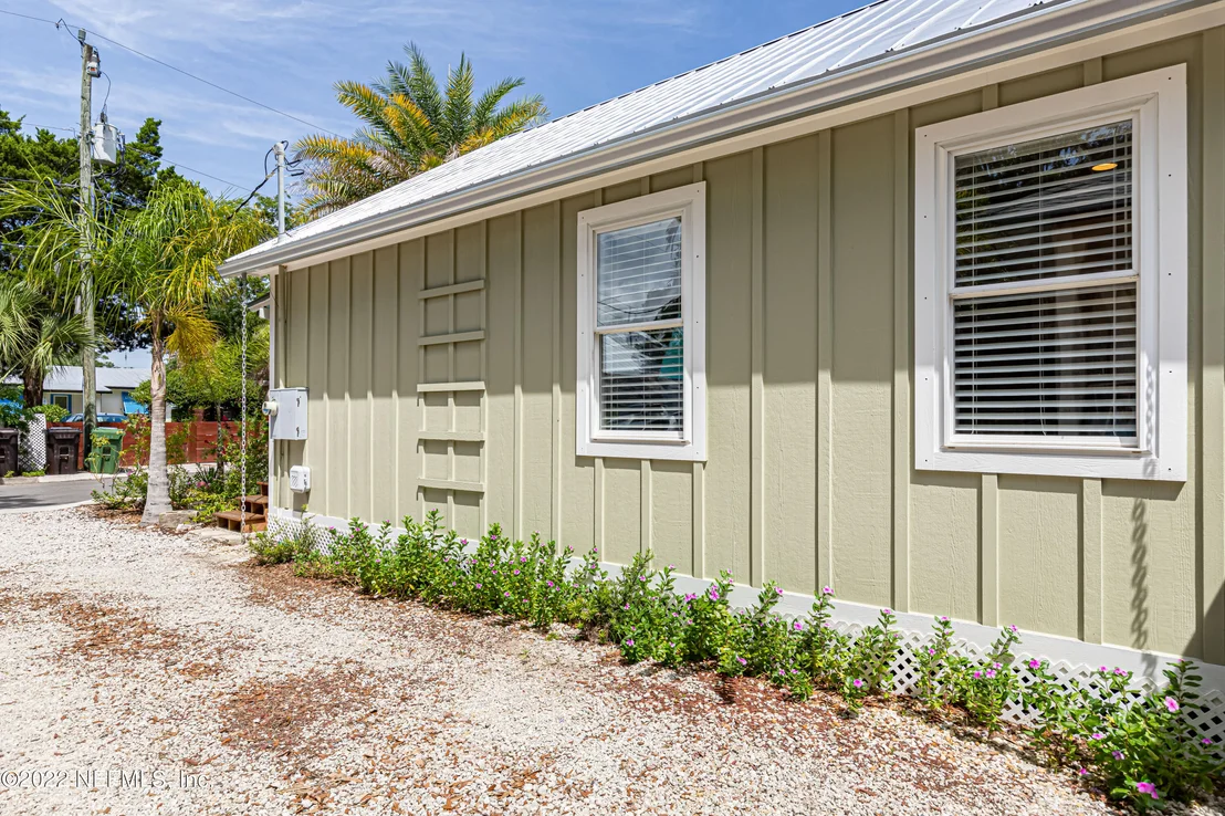 Photo of 143 BLANCO Street