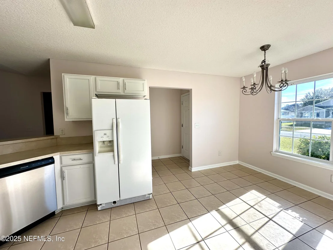 Photo of 45575 INGLEHAM Circle