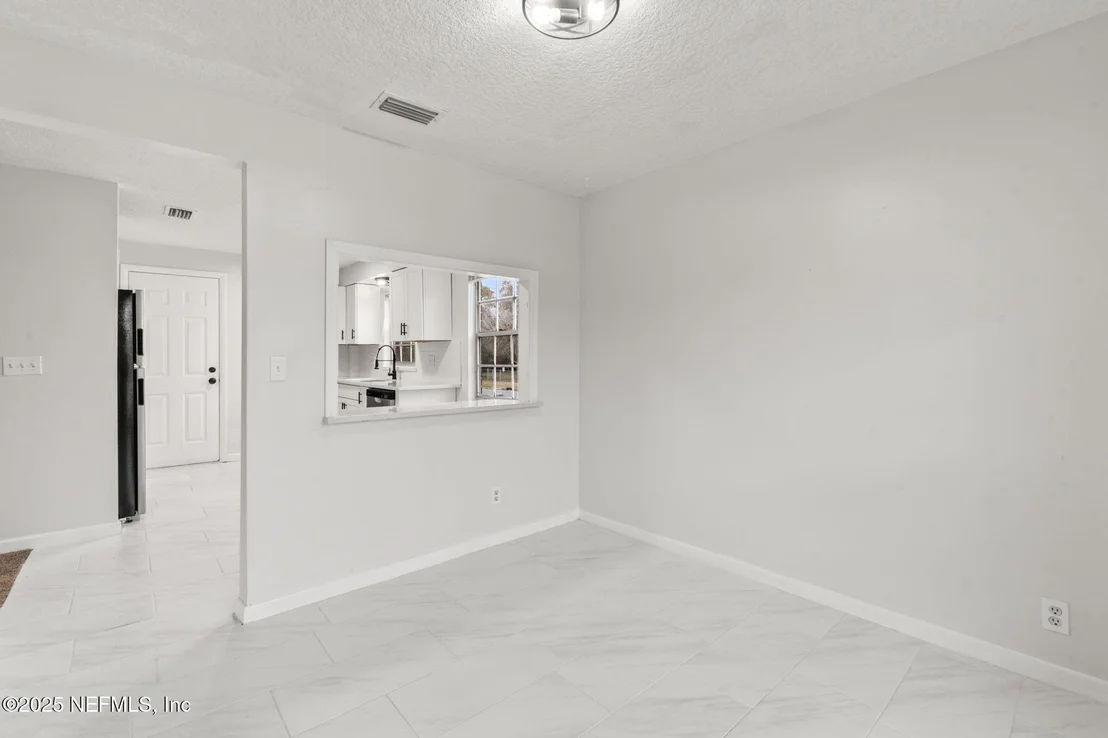 Photo of 432 NEPTUNE Road