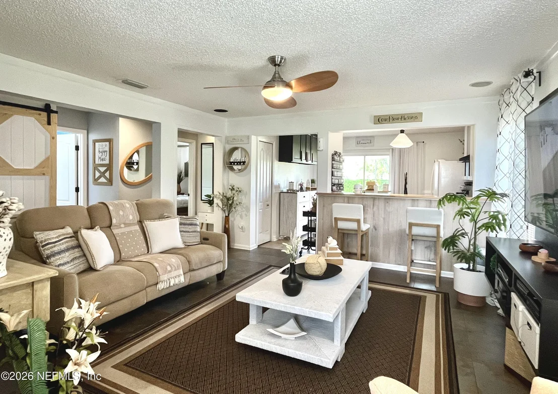 Photo of 1004 ENON Court