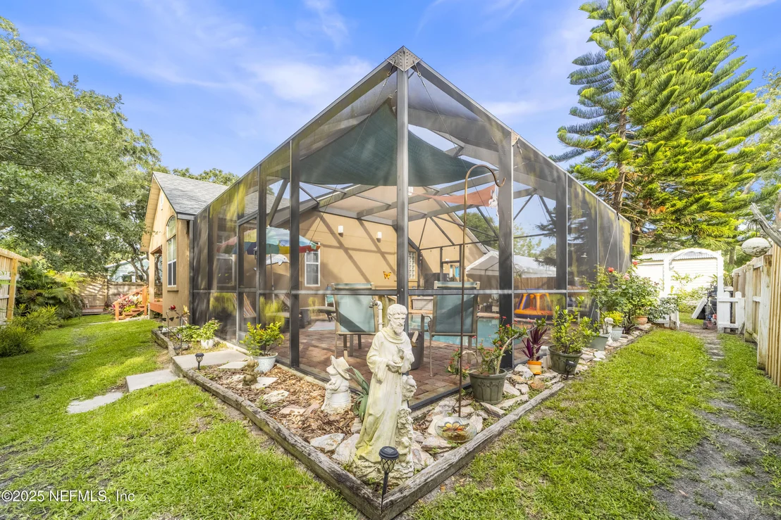 Photo of 408 NINETEENTH Street