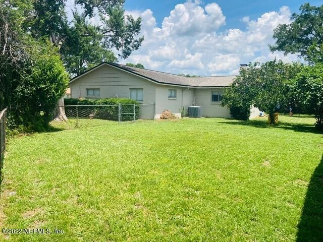 Photo of 981 CHAPMAN Drive