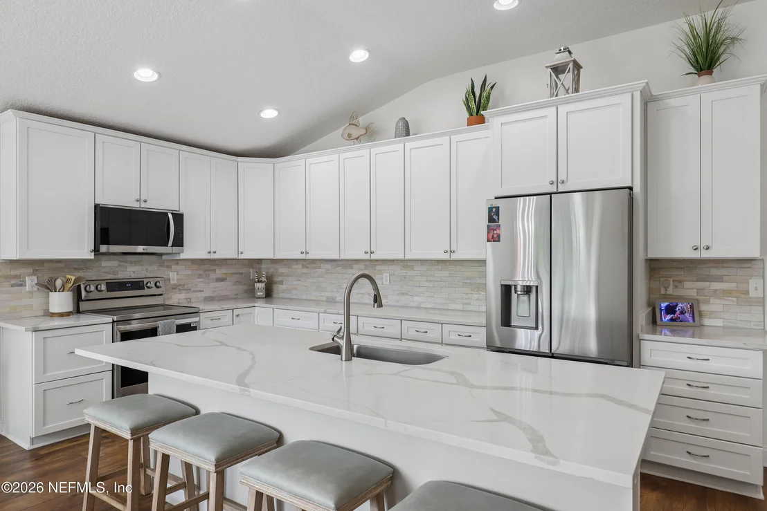 Photo of 4110 SCENIC Drive