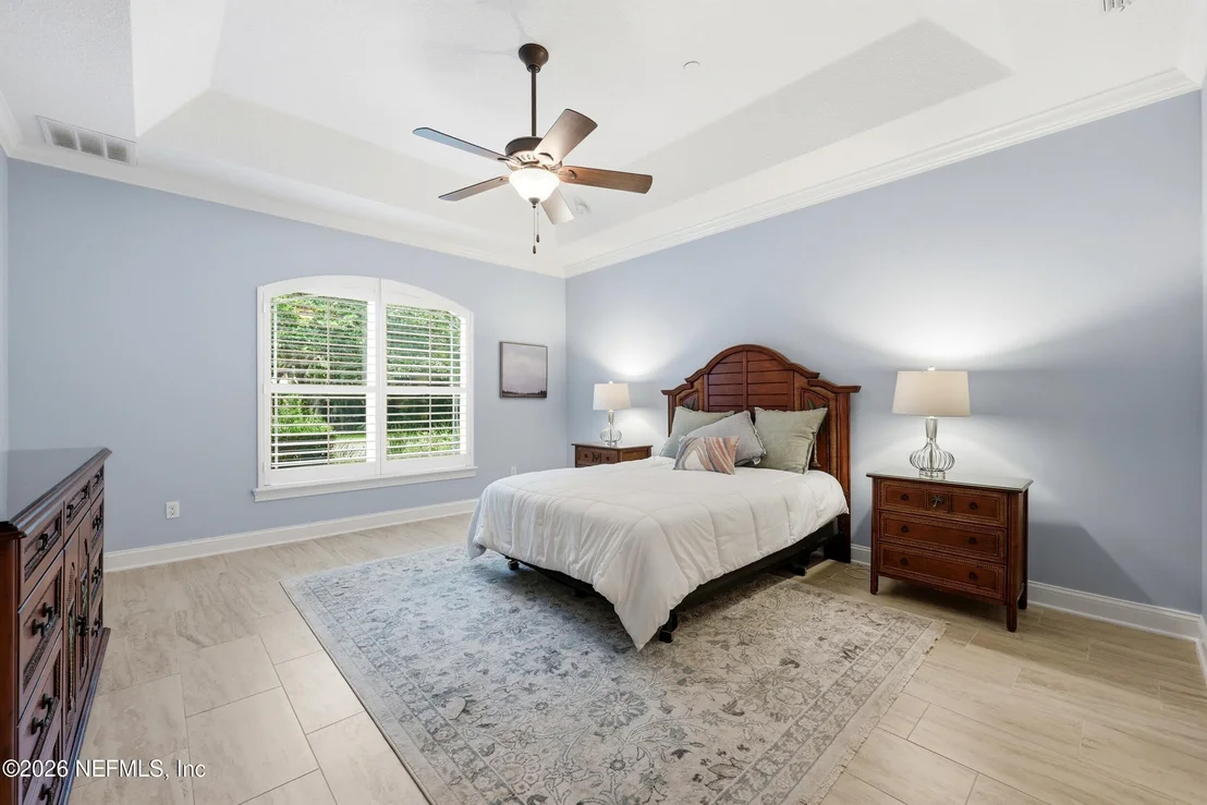 Photo of 382 SELOY Drive